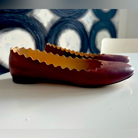 Chloe scalloped brown leather ballerina flats. - Picture 1 of 3